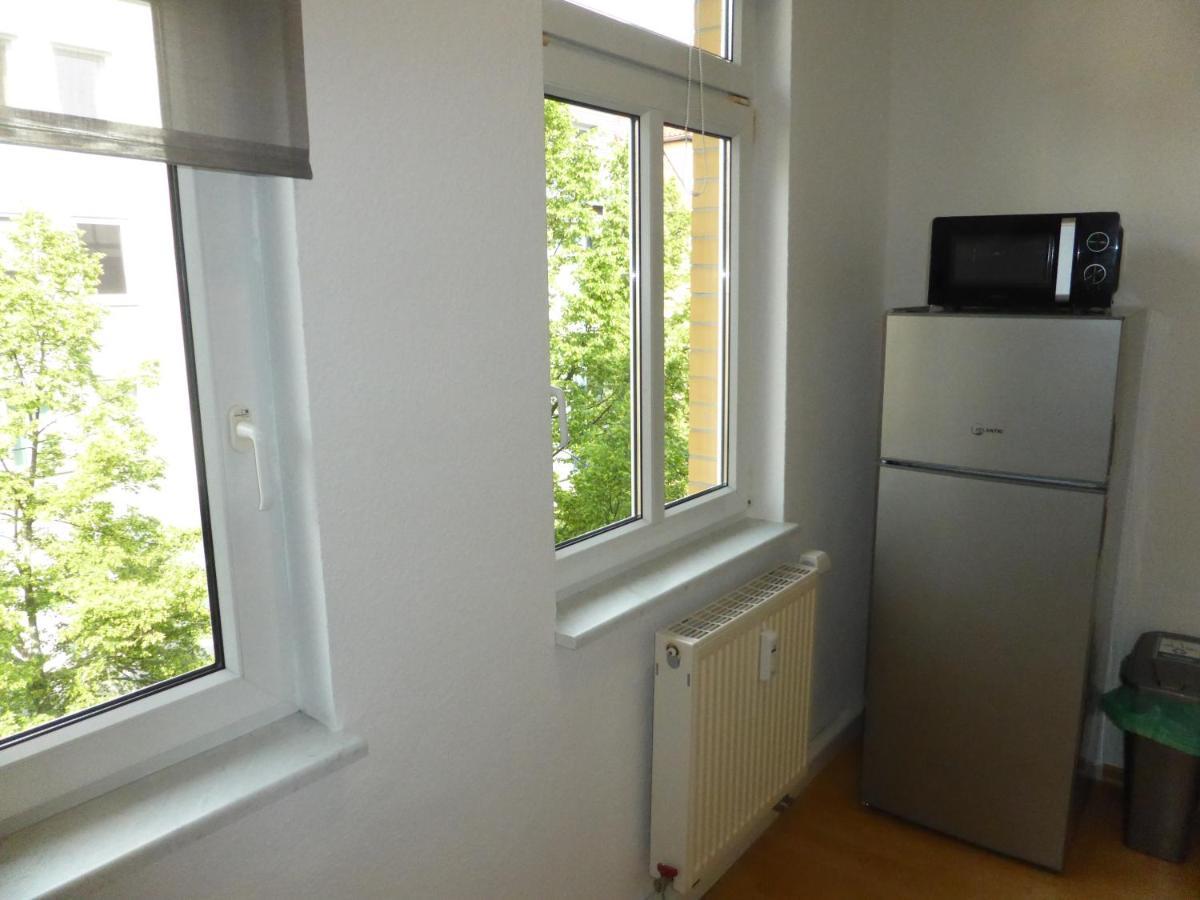 Jena City Apartment, Balkon, Sonnig, Wifi, Parkplaetze, Naehe Zentrum Extérieur photo